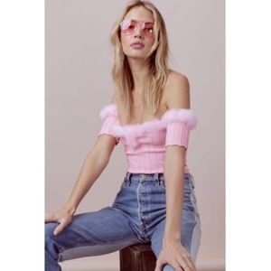 FL&L Off Shoulder BonBon Crop-Pink @libwall